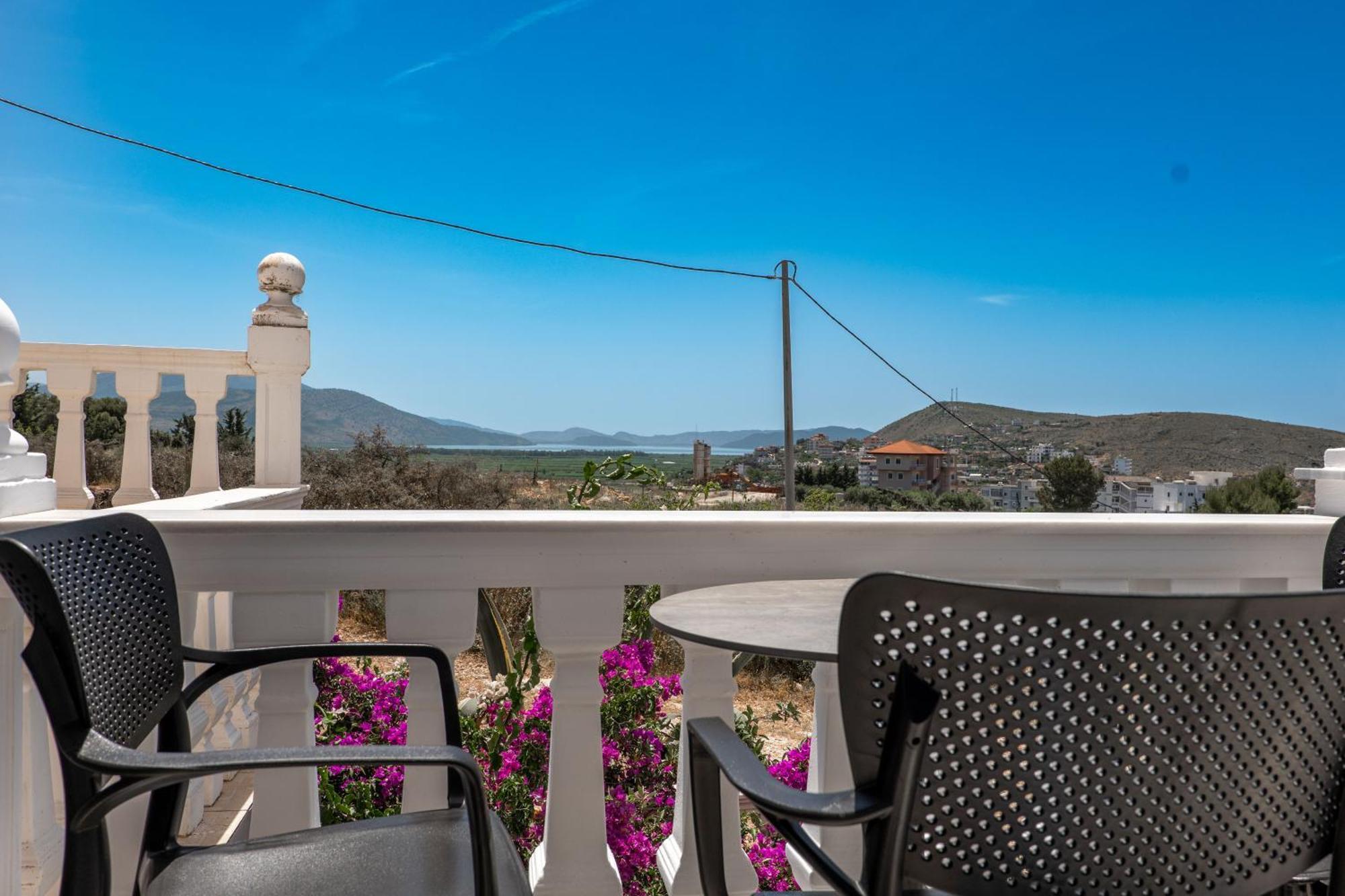Keos Hotel Sarandë Esterno foto